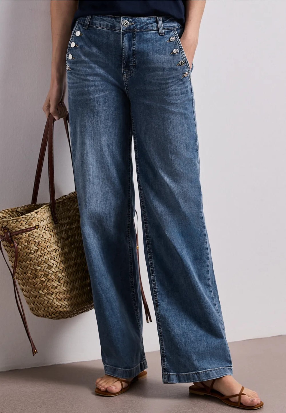 A380973__18085 Medium Blue Wash__1__20260518161103248.jpg_ORGA_HUB