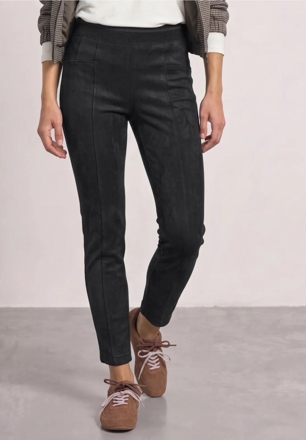 A380886__10001 Black__1__20261007140214311.jpg_ORGA_HUB