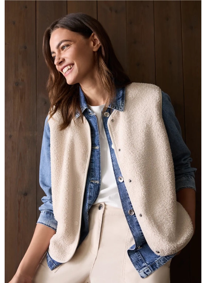 B220285__156 41 teddy vanilla whi__1__20250813094807283.jpg_ORGA_HUB