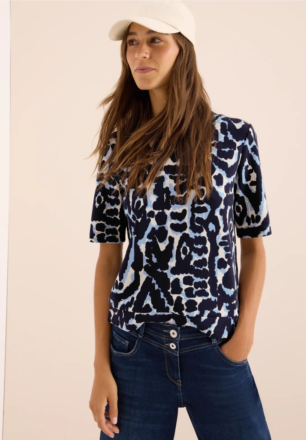 B323878__368 31 urban dark blue__1__20250813095059394.jpg_ORGA_HUB