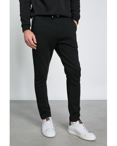 JASPER__NOIR__1__20251023100811947.jpg_ORGA_HUB