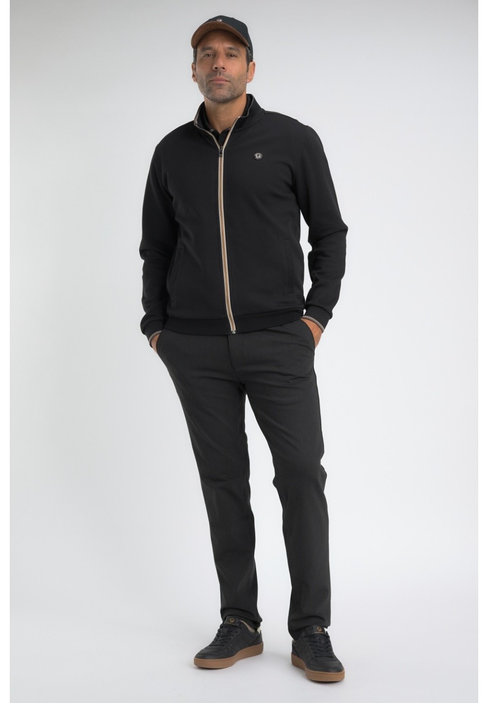 SIBERIE__NOIR__1__20251023110846178.jpg_ORGA_HUB