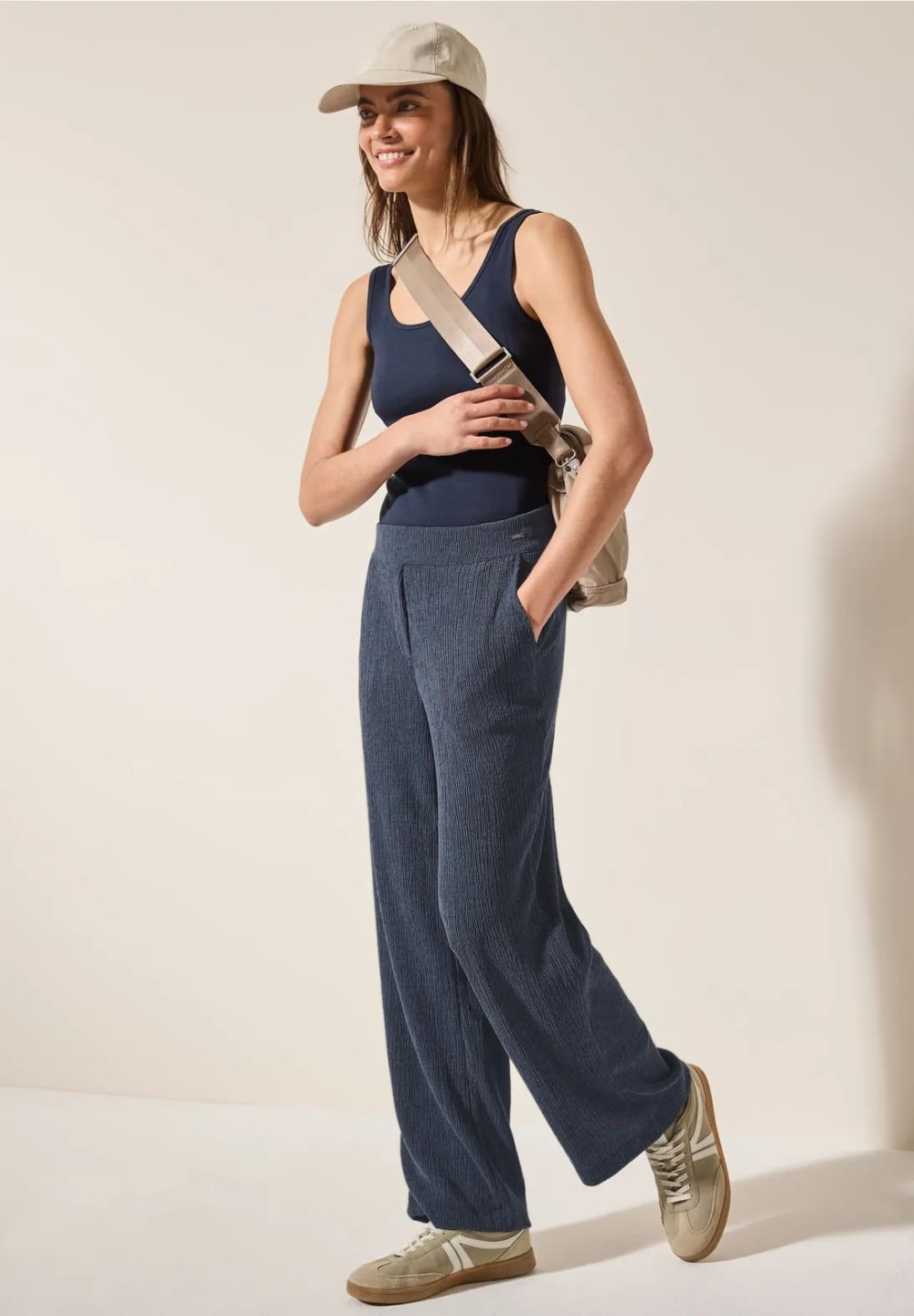 B379056__167 84 rain blue__1__20250410104351087.jpg_ORGA_HUB