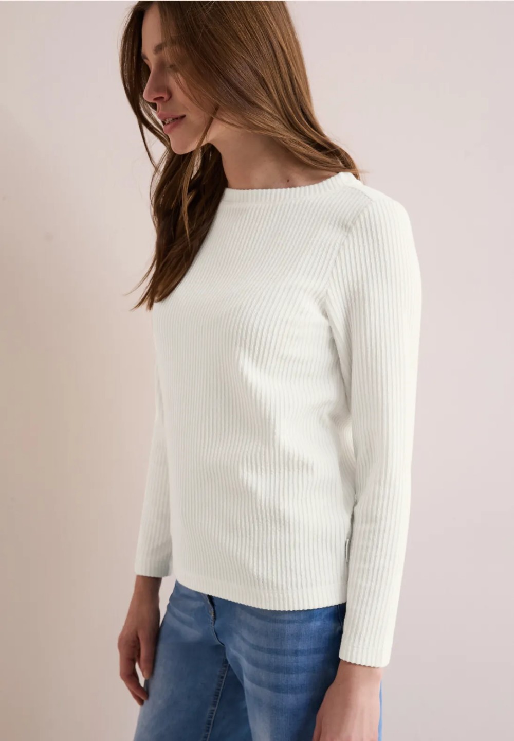 B322767__134 74 vanilla white__1__20250128171019450.jpg_ORGA_HUB