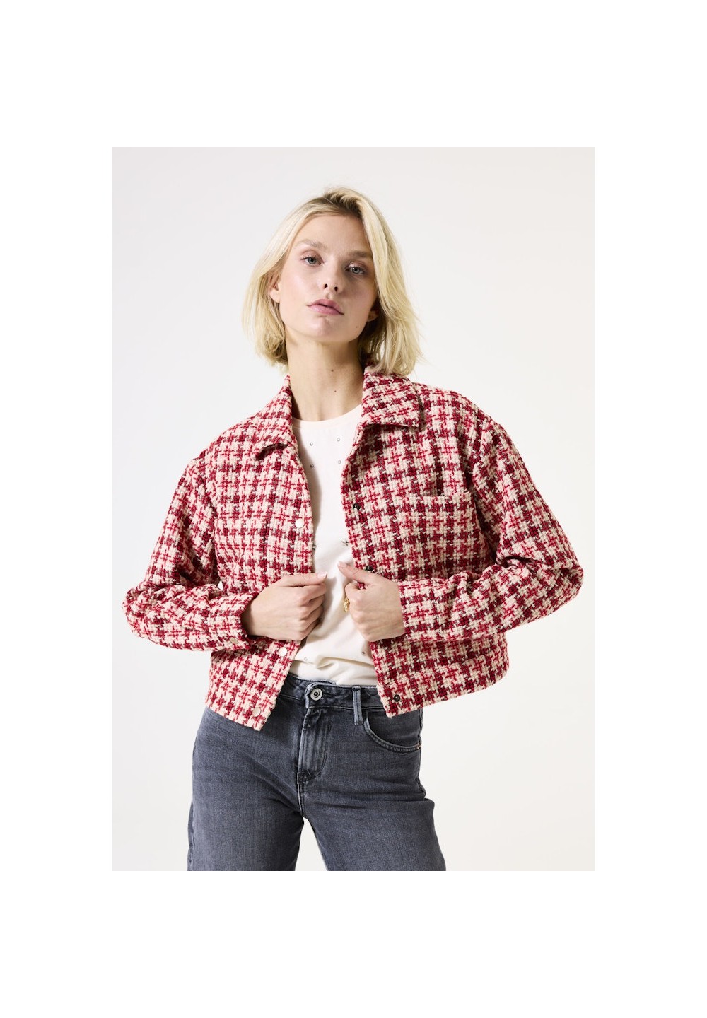 I50292__280 8  RED__1__20250911140423446.jpg_ORGA_HUB