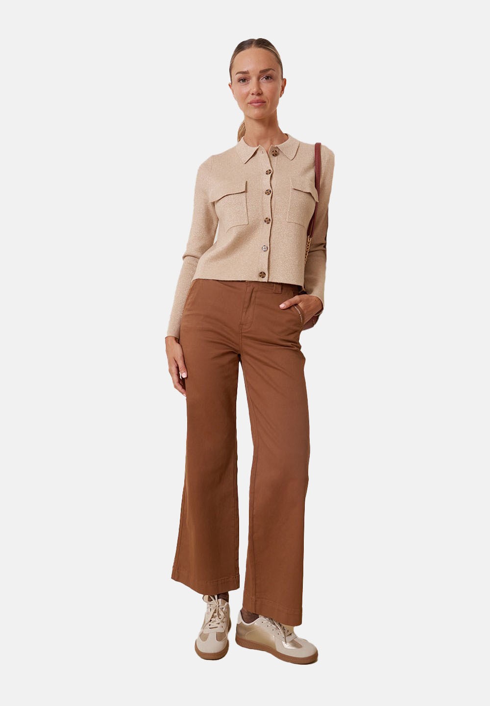 V14B013CHO__CHOCO__1__20251107142822255.jpg_ORGA_HUB