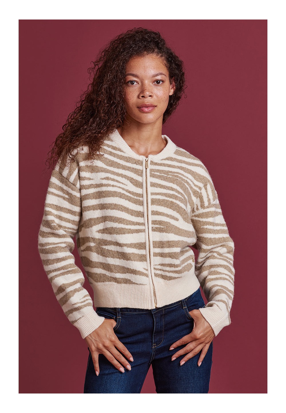 V30M018MWIN__MOTIF WINDI__1__20251015164627733.jpg_ORGA_HUB