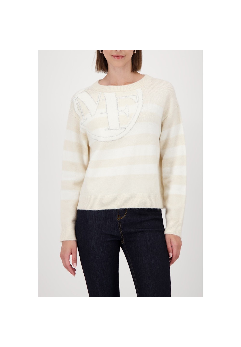 809656__almond__1__20251017111852519.jpg_ORGA_HUB