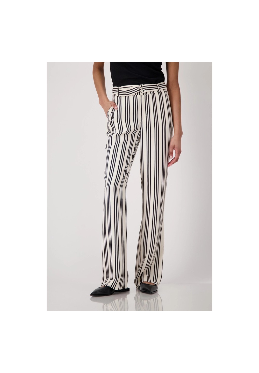 409599__schwarz gemustert__1__20250411144453512.jpg_ORGA_HUB