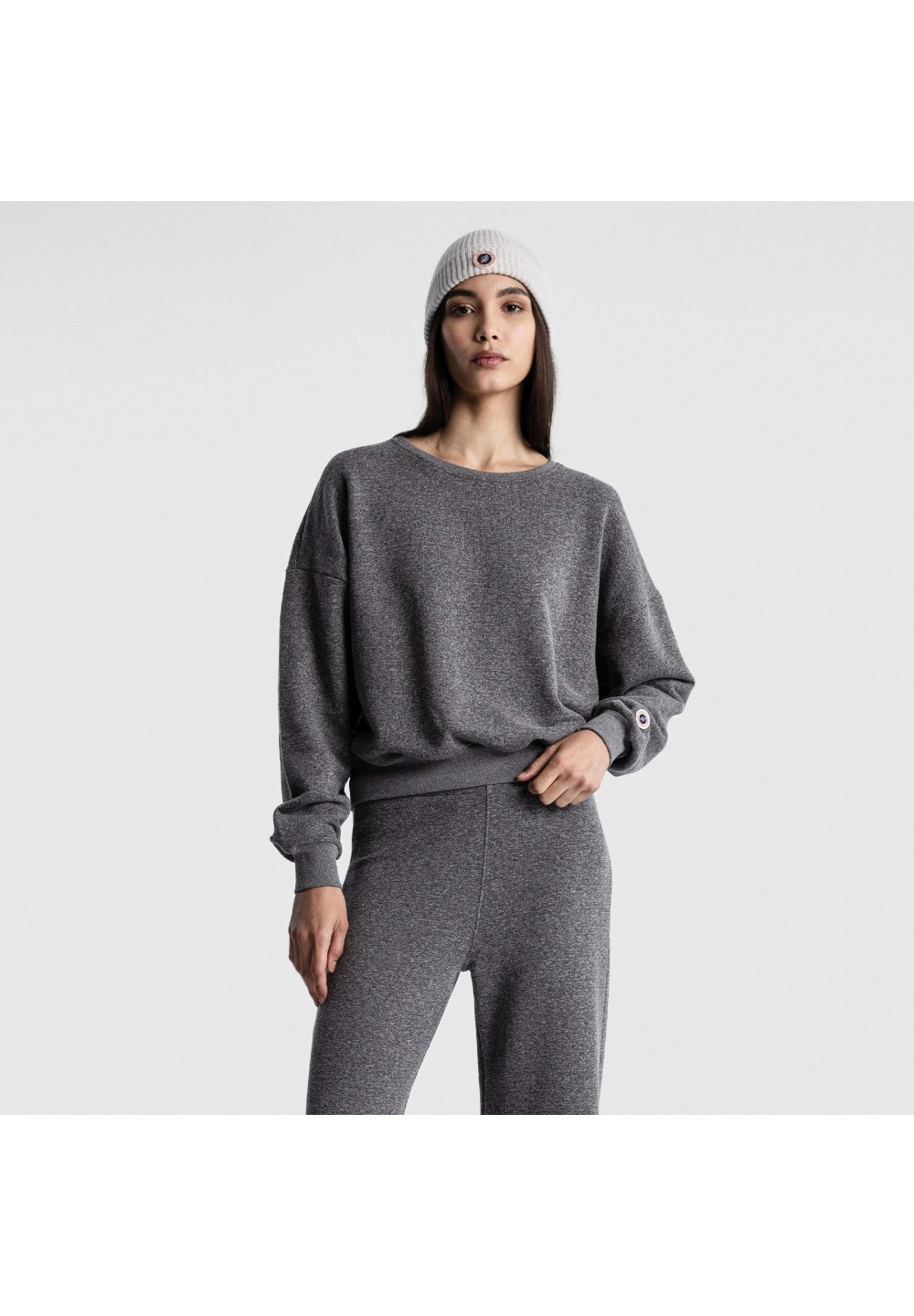 ENDLESS CREW__DARK MARL__1__20250926091900085.jpg_ORGA_HUB