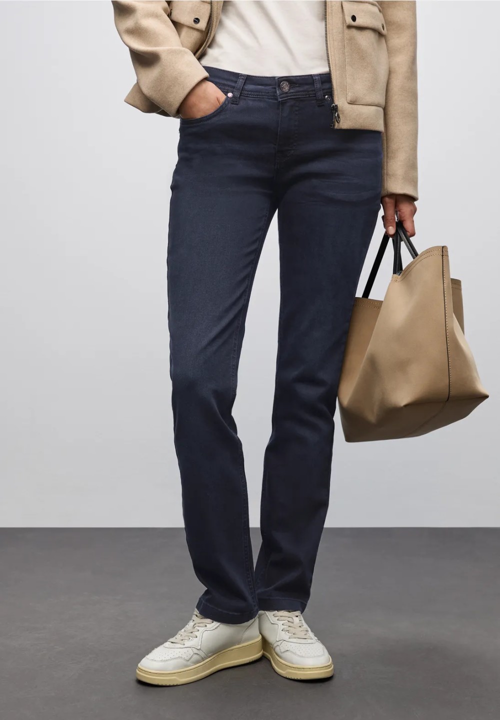 A379753__174 28 Blue Black Washed__1__20250924144358625.jpg_ORGA_HUB