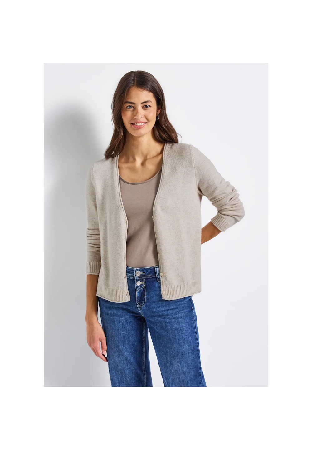 A253971__167 56 tusk cream mel.__1__20250812092117056.jpg_ORGA_HUB