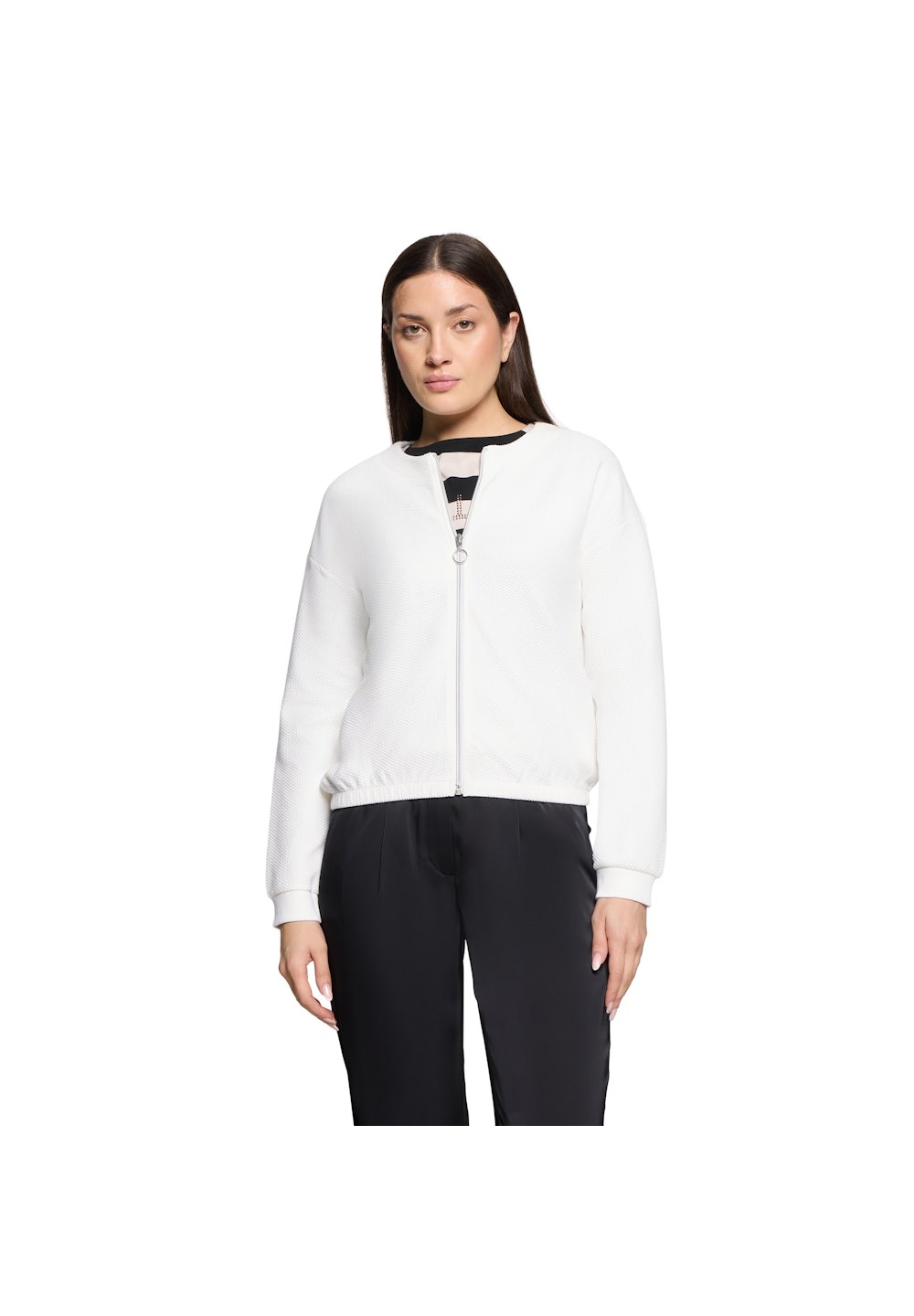 2704-1705__1014__1__20260108102921610.jpg_ORGA_HUB