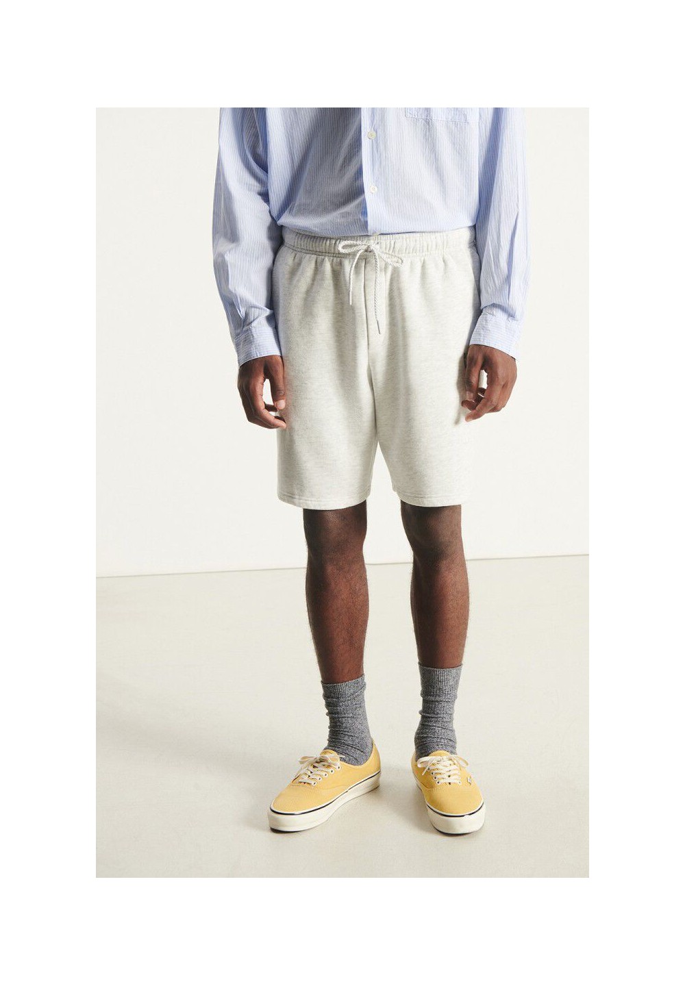 MBAP09AE26__GRISCH__1__20260119152313602.jpg_ORGA_HUB