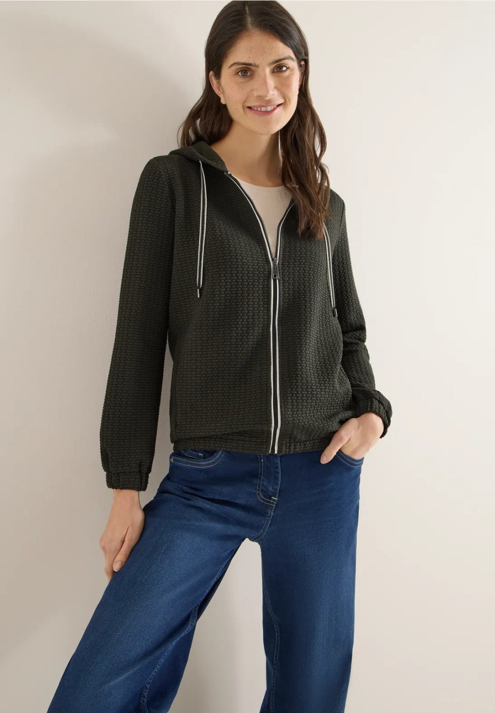 B324426__17406 raw khaki__1__20260205120428709.jpg_ORGA_HUB