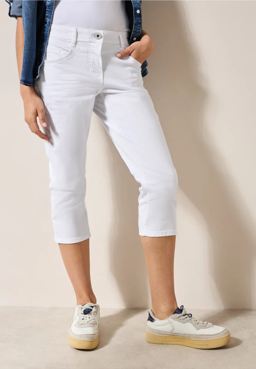 B378653__100 00 White__1__20260224102535221.jpg_ORGA_HUB