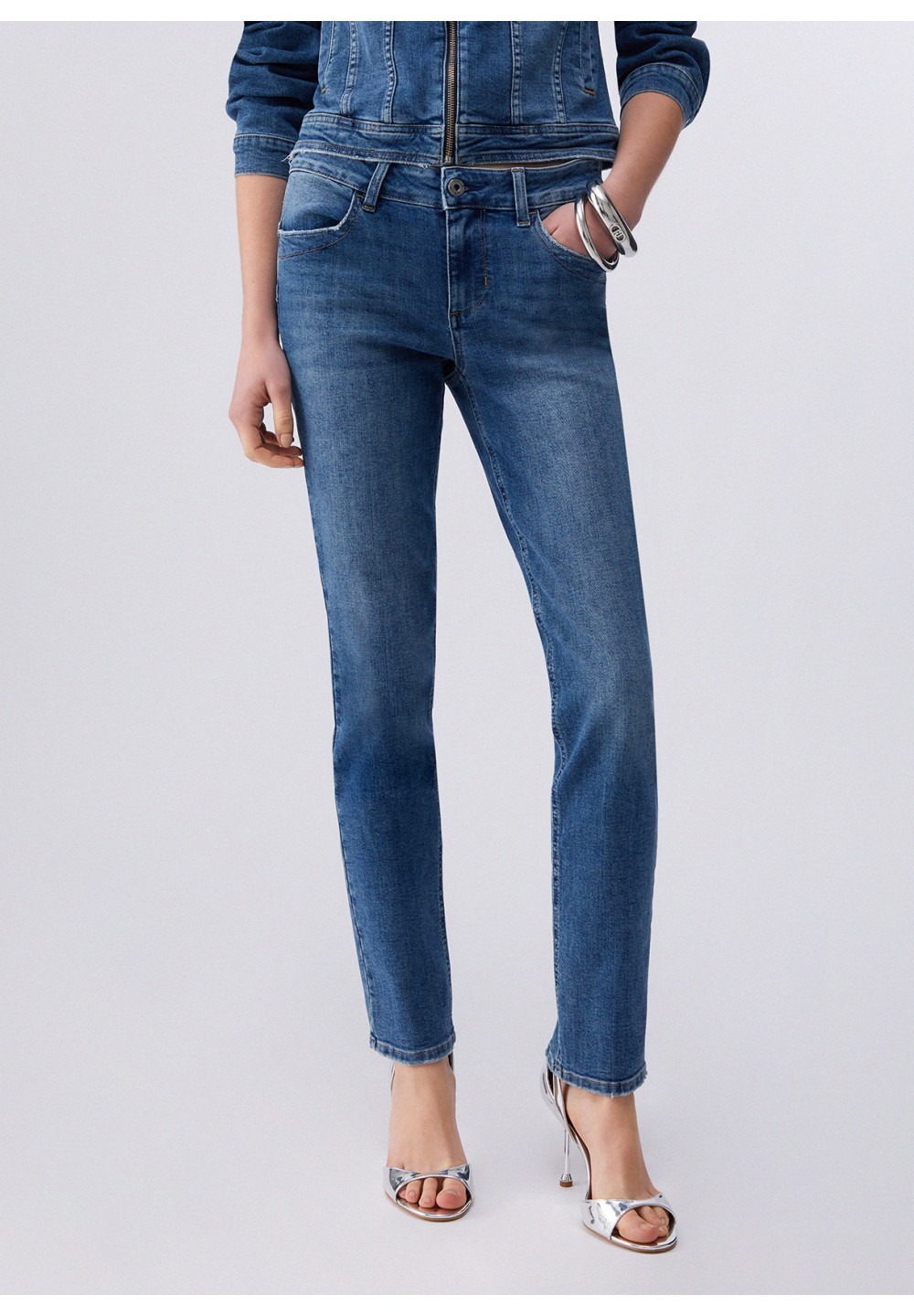 UA6178__78998__1__20260225114032675.jpg_ORGA_HUB