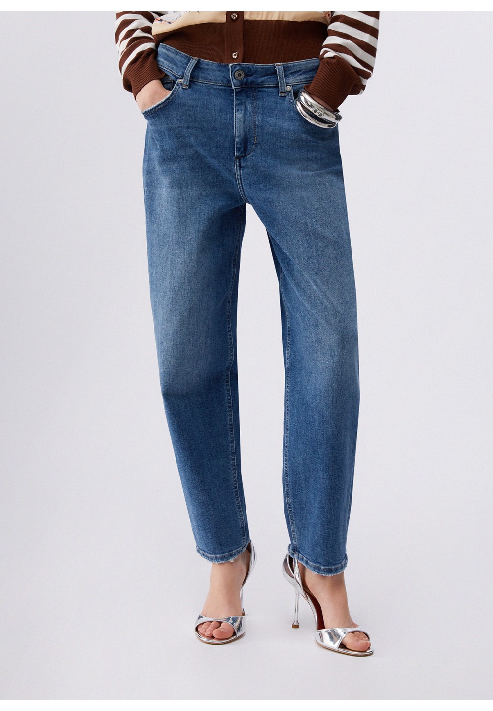 UA6200__78998__1__20260225114240430.jpg_ORGA_HUB