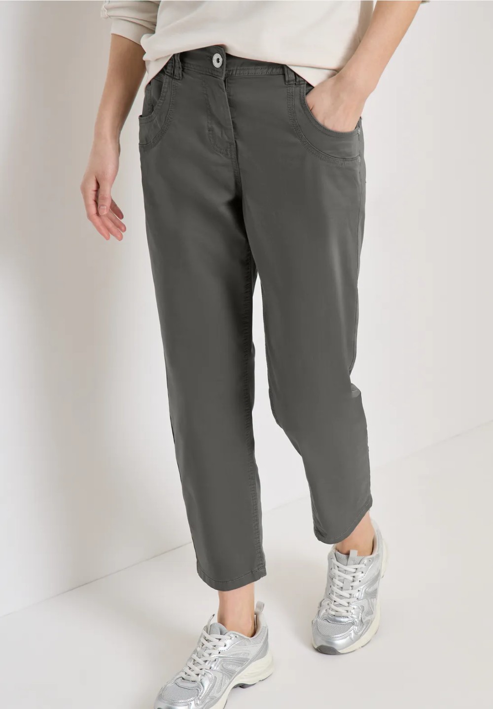 B380394__17403 clear khaki__1__20260408110509315.jpg_ORGA_HUB
