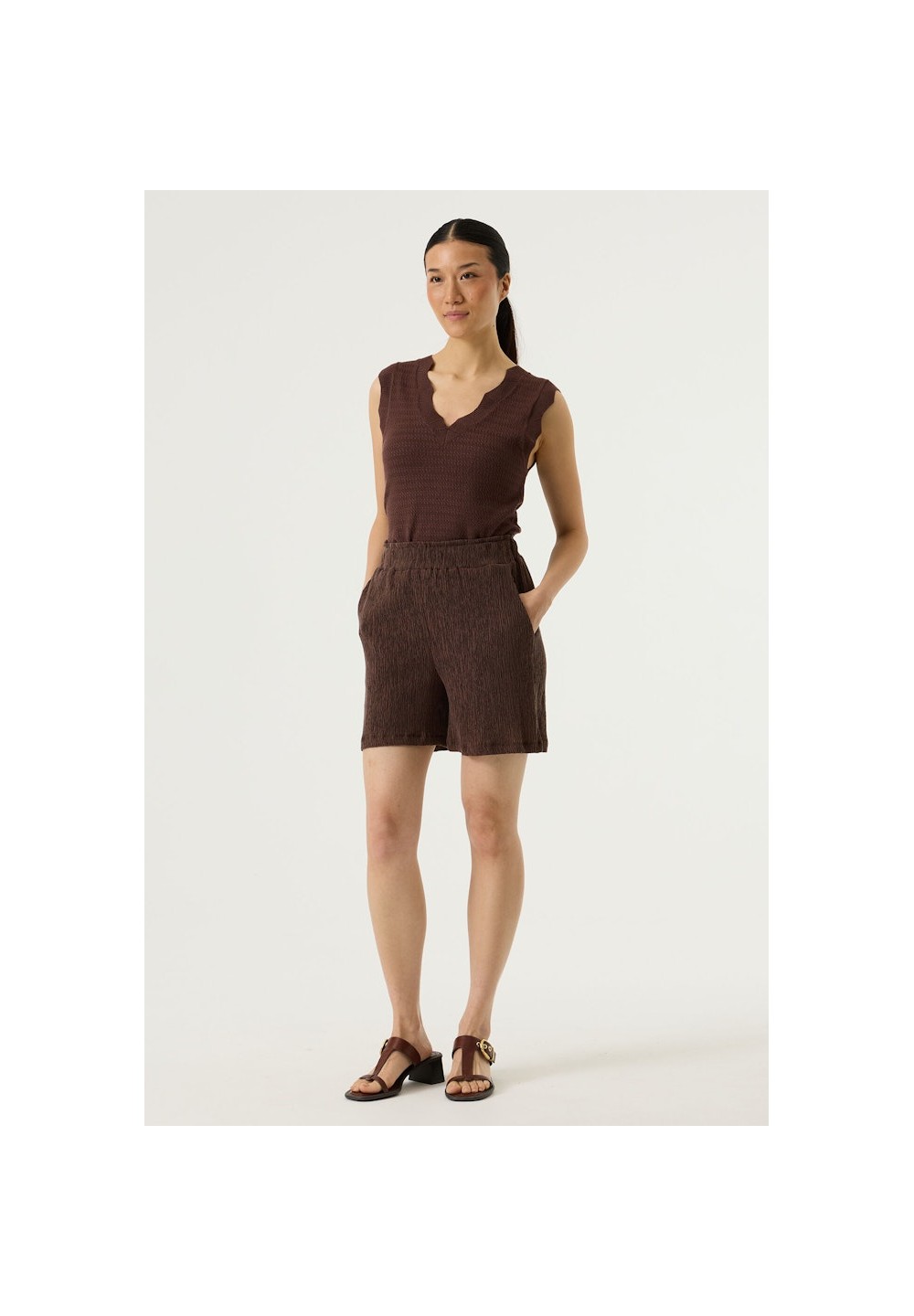 P260220__568 8  BROWN__1__20260408112706922.jpg_ORGA_HUB